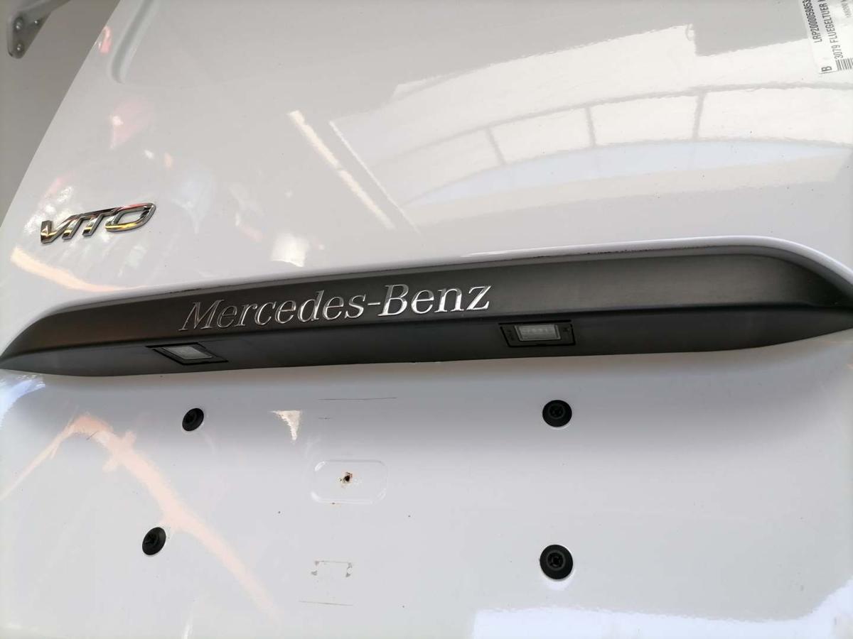 Mercedes Vito 447 original Fl&uuml;gelt&uuml;r links 9147 Arktikwei&szlig; Kastenwagen Bj.2022